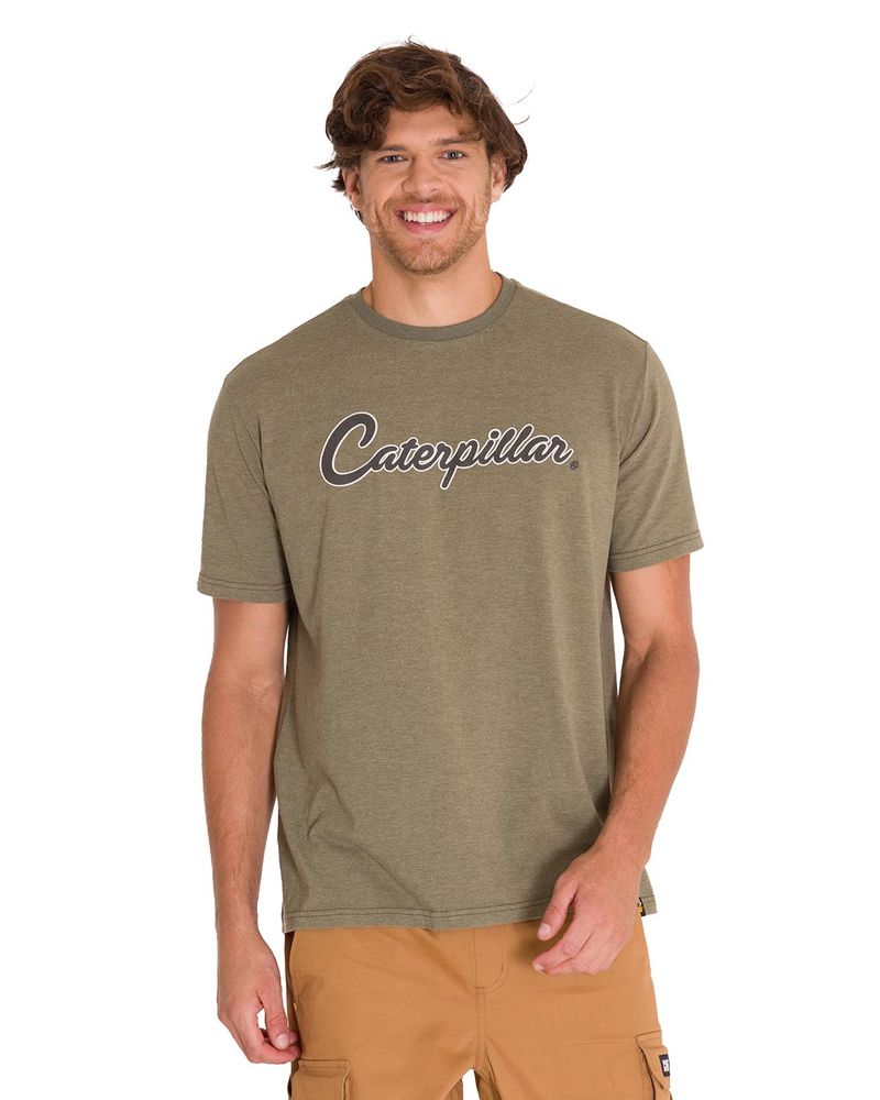 Polera-Manga-Corta-Casual-Hombre-HISTORIC-TRADITIONS-GRAPHIC-TEE-Oliva-Cat