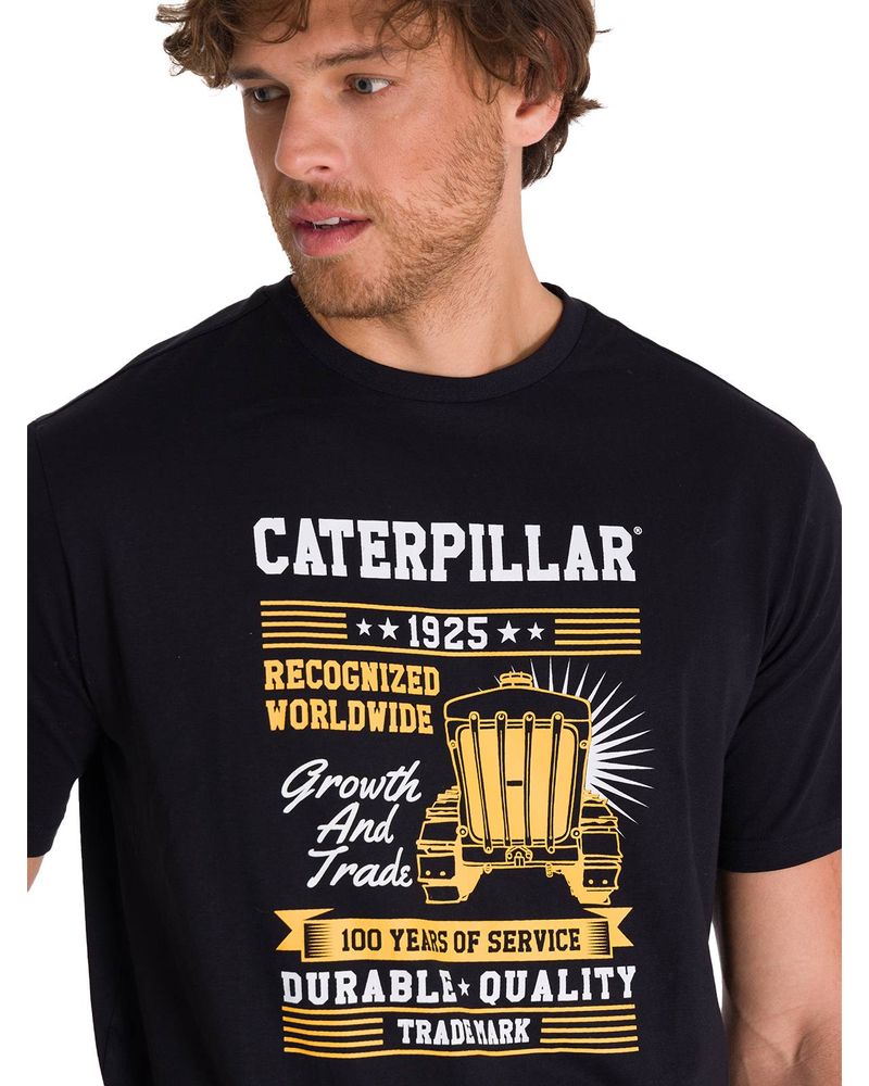 Polera-Manga-Corta-Casual-Hombre-CENTENNIAL-100-YEARS-GRAPHIC-TEE-Negra-Cat