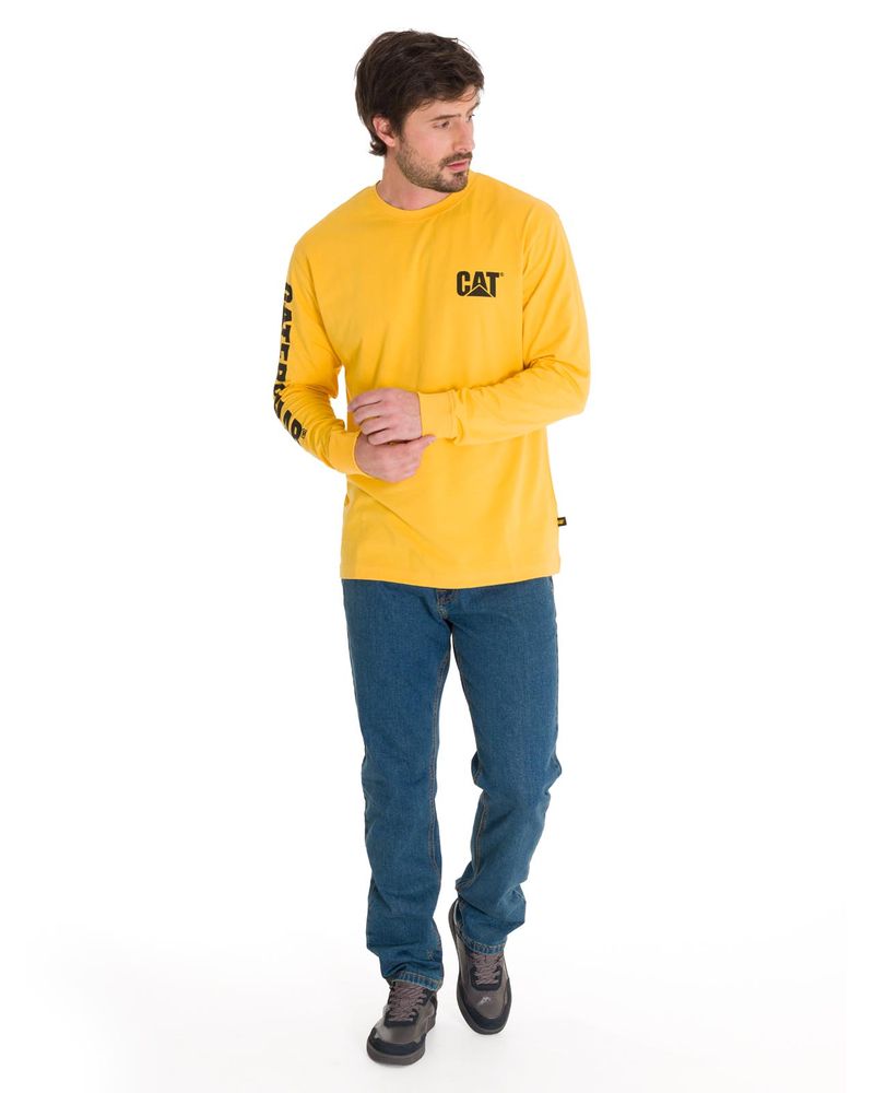 Polera-Manga-Larga-Hombre-Trademark-Amarillo-Cat