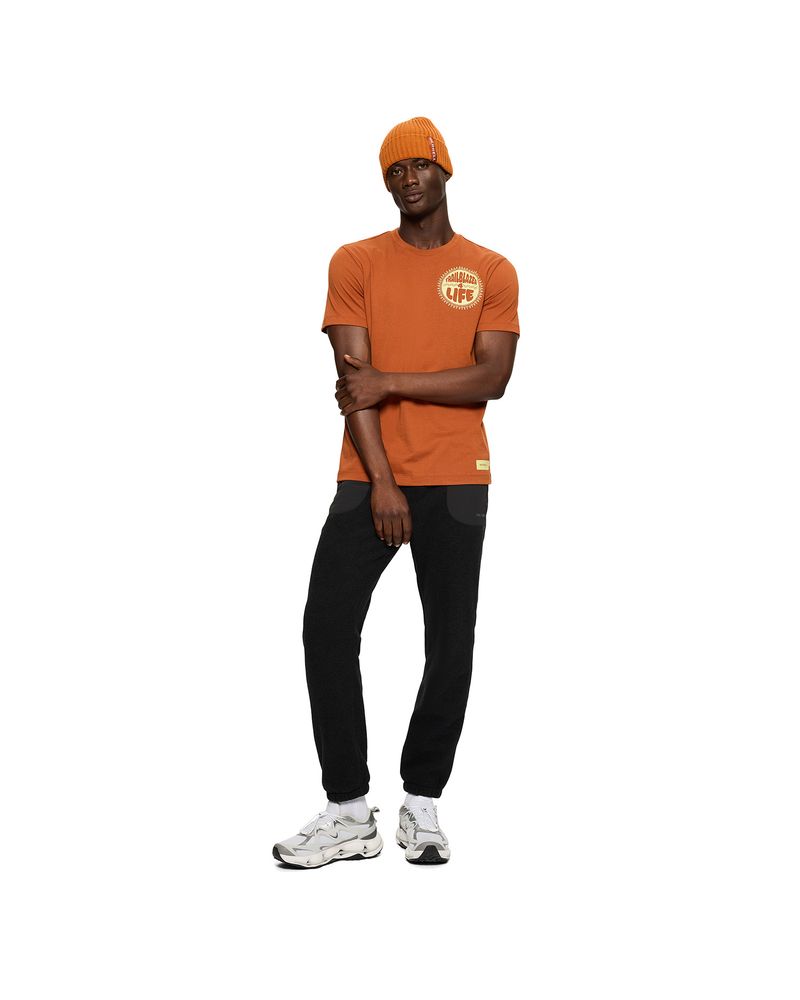 Polera-Manga-Corta-Hombre-For-Life-Naranjo-Merrell