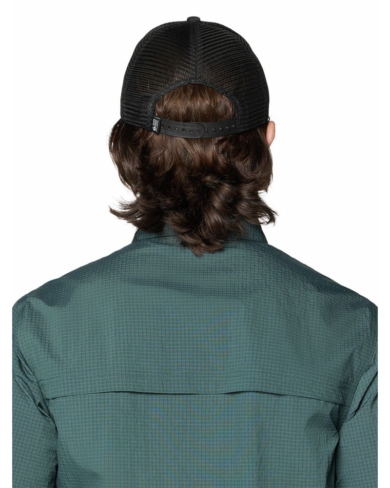 Jockey-Unisex-Recycled-Trucker-Negro-Mountain-Hardwear