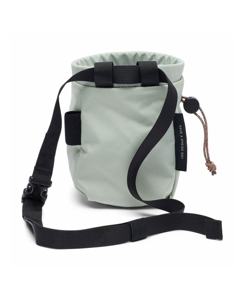 Banano-Unisex-Camp-4-Chalk-Blanco-Mountain-Hardwear