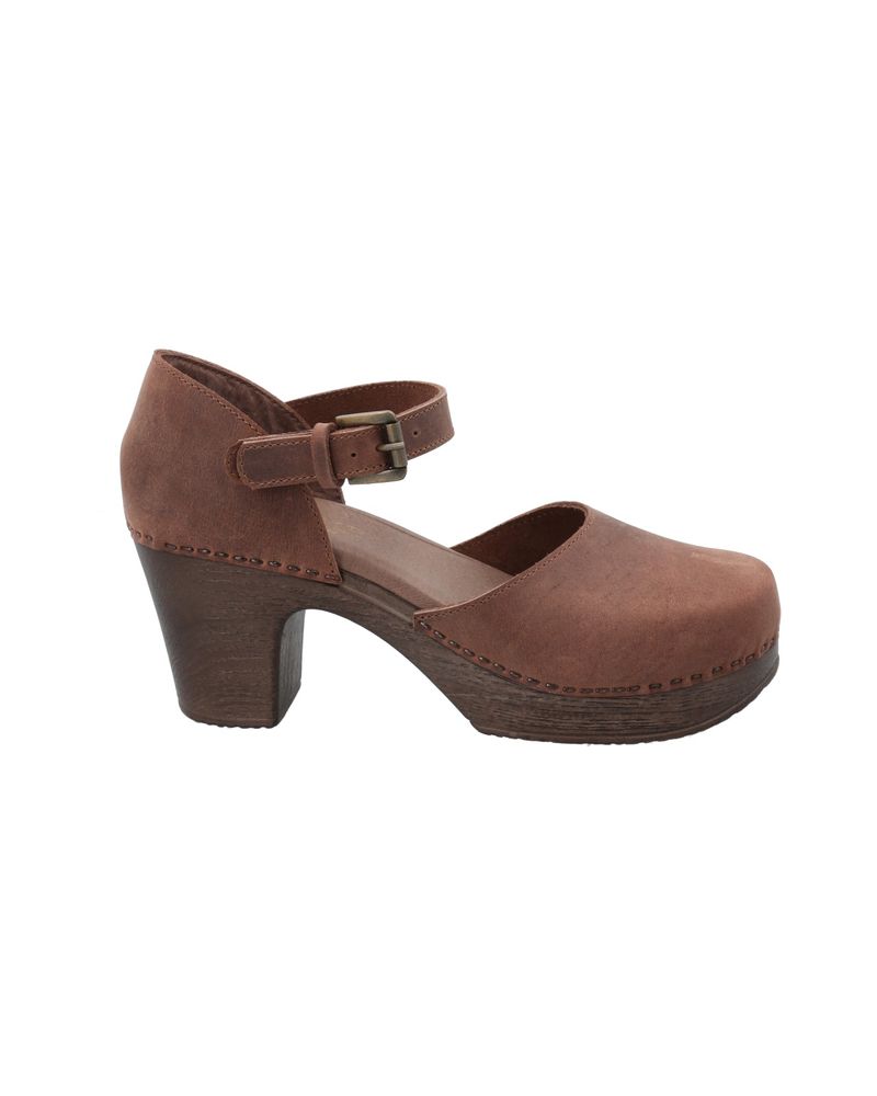 Sueco-Cuero-Mujer-Lu-Cafe-Rockford