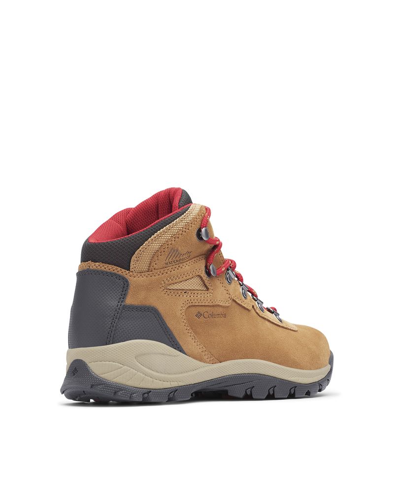 Botin-Mujer-Newton-Ridge-Waterproof