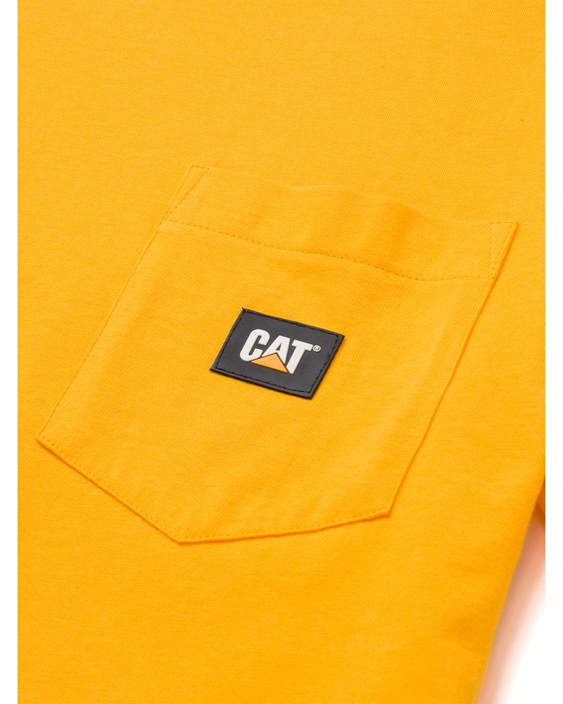 Polera-Manga-corta-Casual-Hombre-LABEL-POCKET-S-S-TEE-Amarillo-CAT