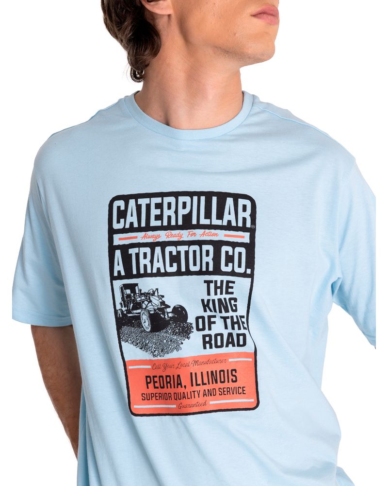 Polera-Manga-corta-Casual-Hombre-HISTORIC-TRADITION-GRAPHIC-TEE-9-Celeste-CAT