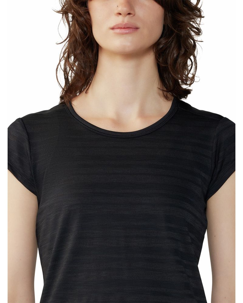 Polera-Manga-Corta-Mujer-Mighty-Stripe-Negro-Mountain-Hardwear