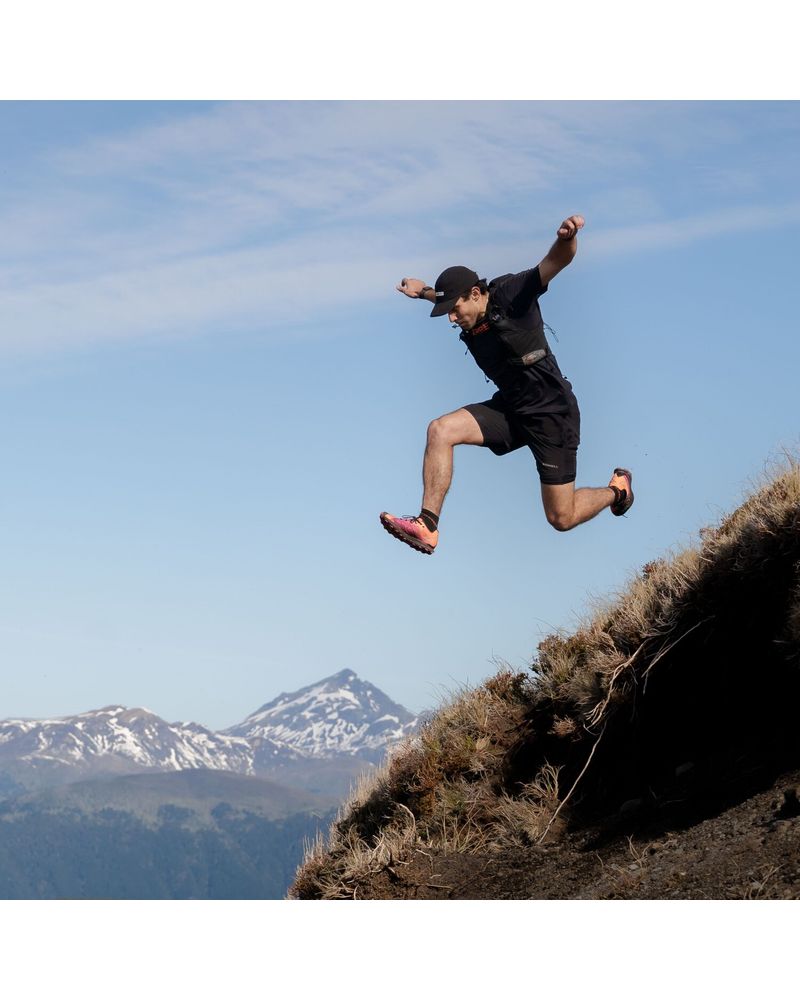 Polera-Hombre-Trail-Running-Edicion-Skyfire-Negro-Merrell