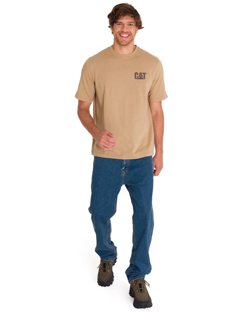 Polera-Manga-Corta-Casual-Hombre-TRADEMARK-TEE-Cafe-Clara-Cat
