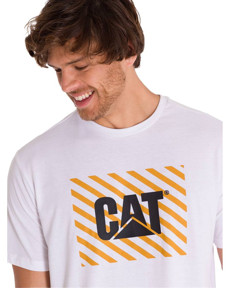 Polera-Manga-Corta-Hombre-EVERYDAY-WORKWEAR-GRAPHIC-TEE-Blanca-Cat