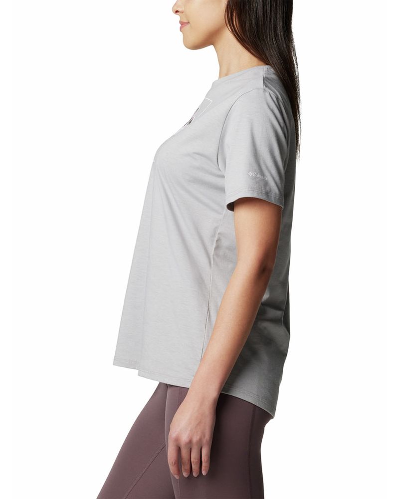 Polera-Manga-Corta-Mujer-Sun-Trek-Graphic-Gris-Columbia