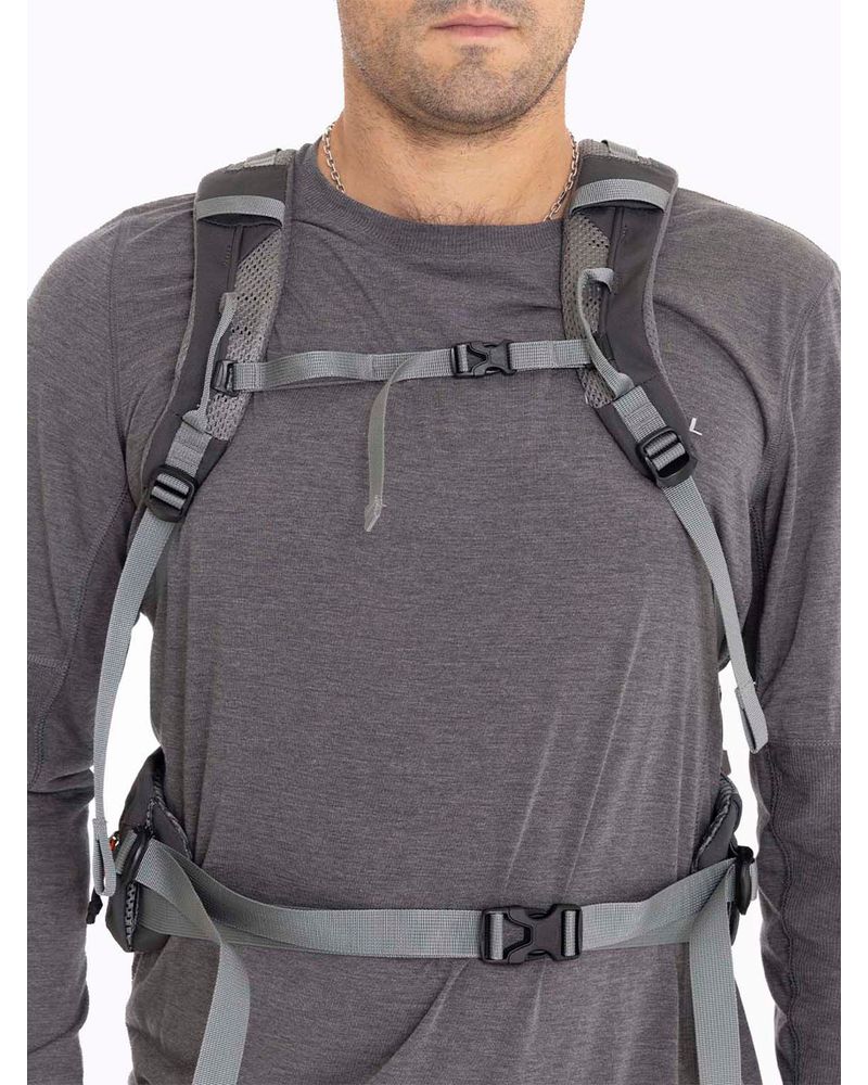 Mochila-Unisex-Grayling-28-30-Lt-Tr-Negro-Merrell