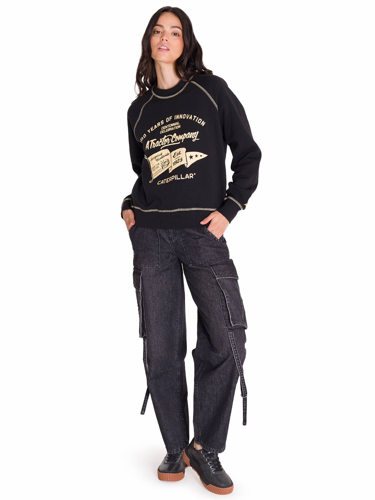 Polerón Manga Larga Mujer Contrast Stitch Graphic Negro Cat